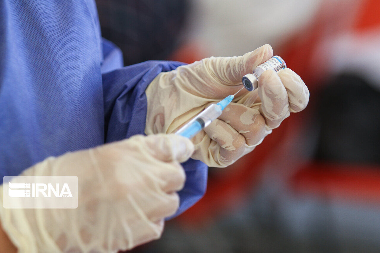 افزون بر ۸۷ هزار نفر در شرق استان سمنان دُز سوم واکسن کرونا تزریق کردند