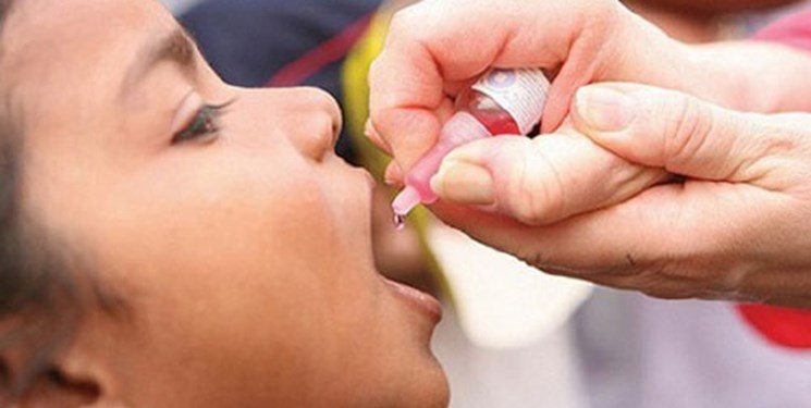 سالانه ۲۰ میلیون دز واکسن فلج اطفال تحویل وزارت بهداشت می‌شود