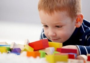چرا احتمال بروز اوتیسم در پسران بیشتر است؟