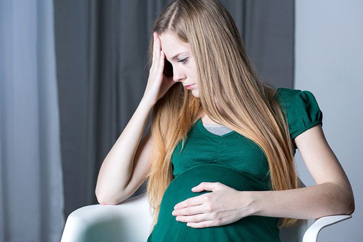 یبوست دوران بارداری | چرا یبوست بارداری در زنان شایع است؟!